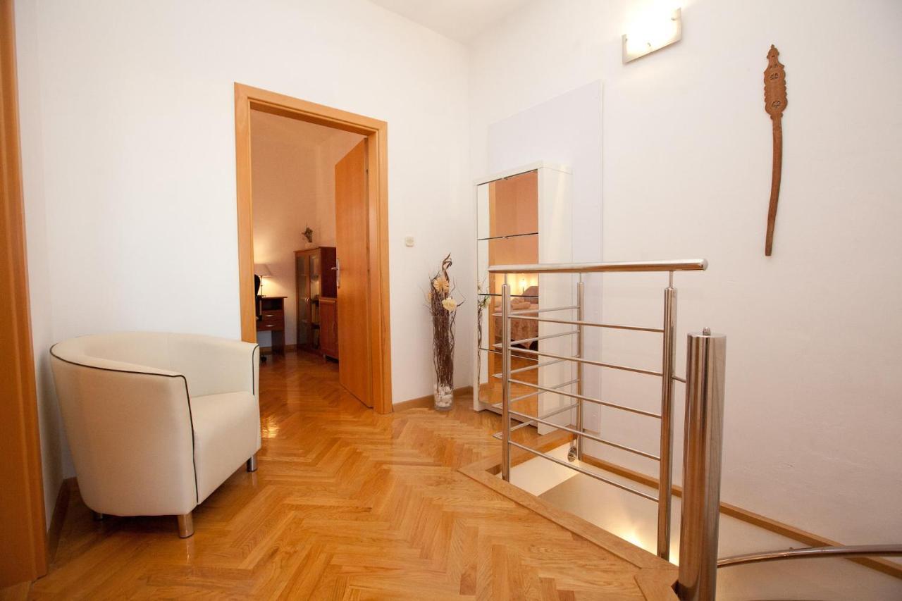 Apartments Guc Преко Экстерьер фото