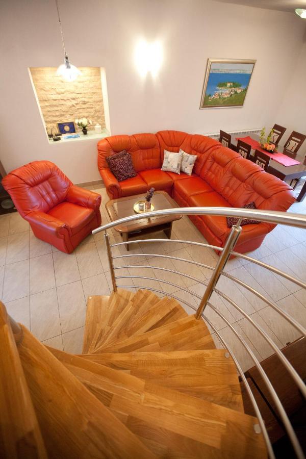 Apartments Guc Преко Экстерьер фото