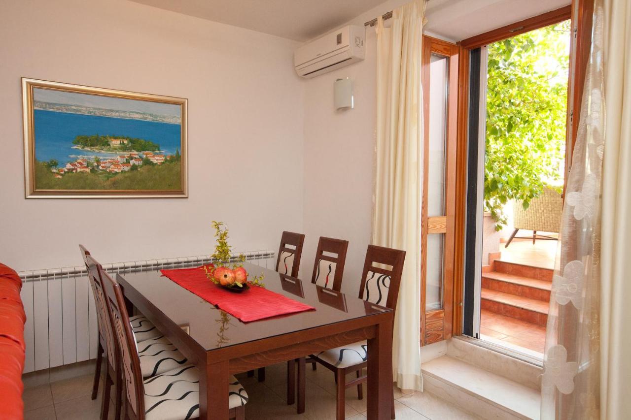 Apartments Guc Преко Экстерьер фото